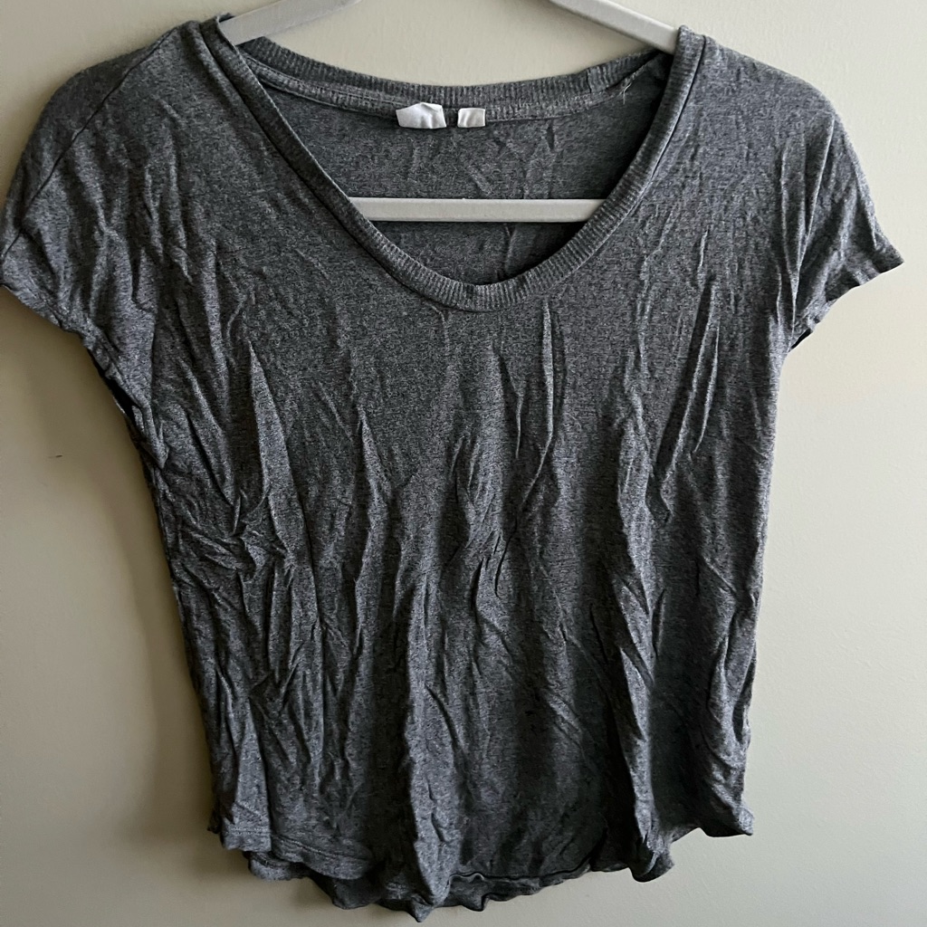 Gray Gap Top